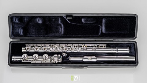 a new Powell Flutes of Boston instrument in case